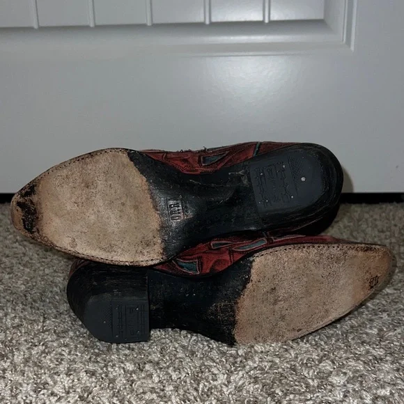 Corral Distressed Turquoise and Red Eagle Boots - Picture 8 of 12